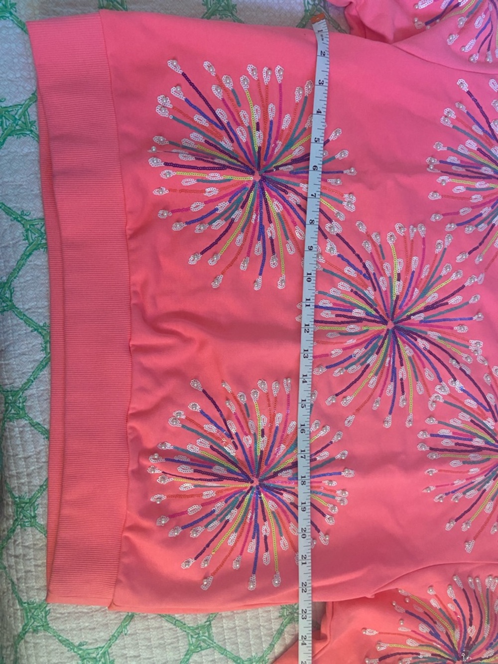 Queen of Sparkles Neon Pink Multi Fireworks Sweatshirt!  Small!  RARE!  EUC! - Picture 7 of 8
